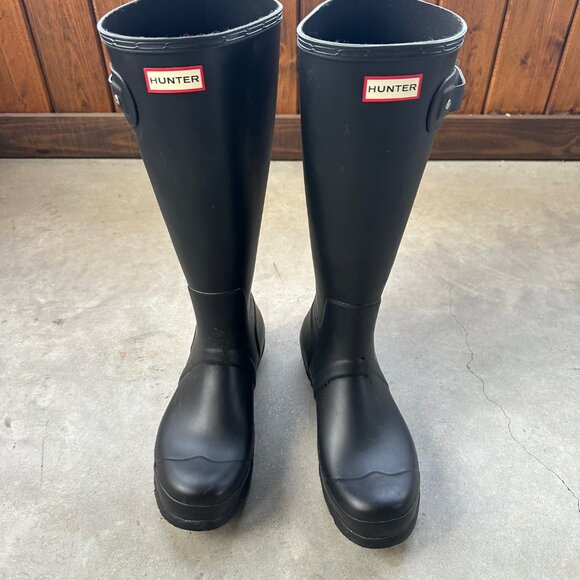 Unused Original Hunter Boots Mens size 11 with authentic fleece liners